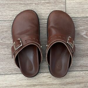 Zara Girls Leather Clogs